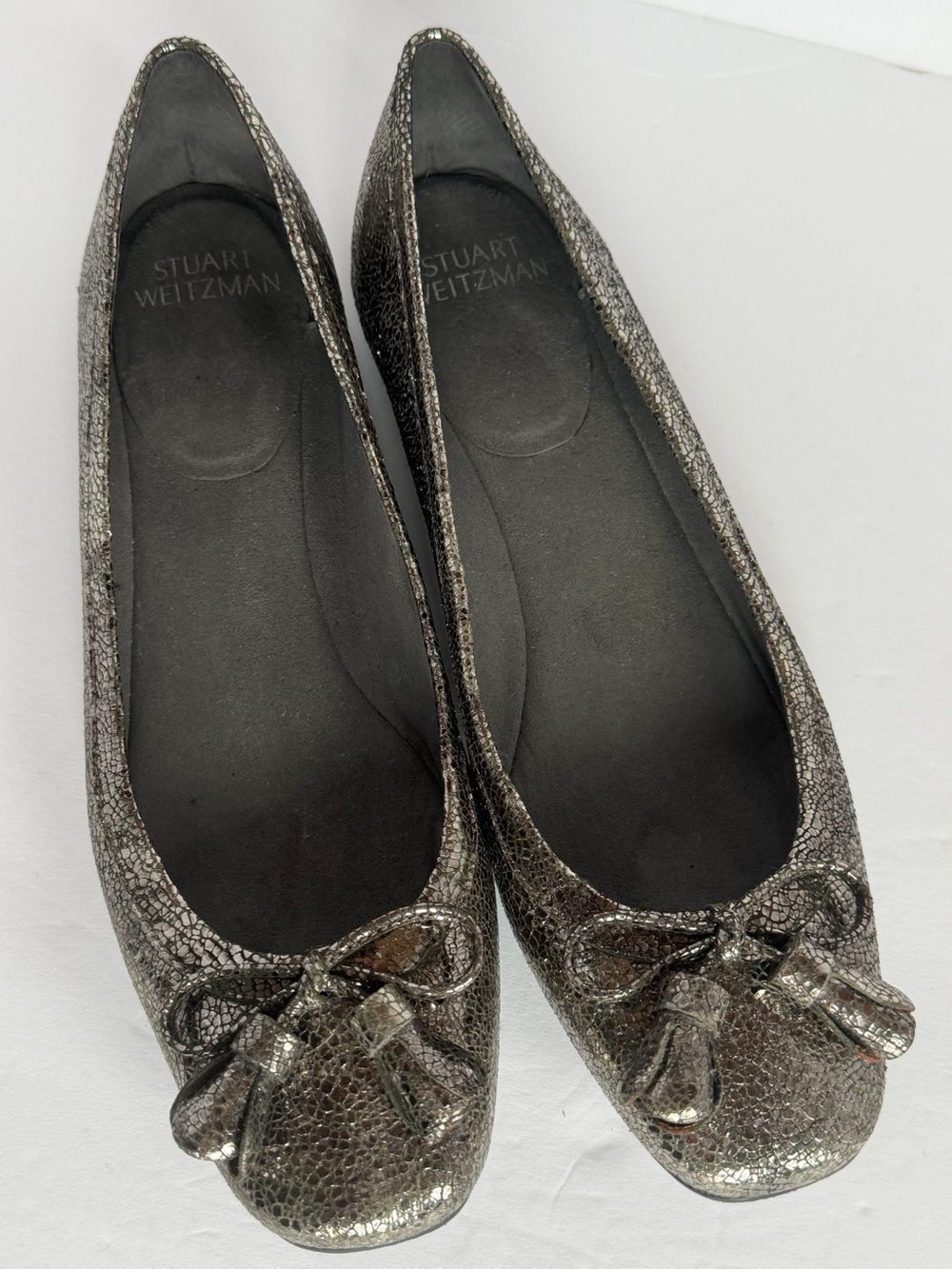 STUART WEITZMAN Tulip Bow Pewter Metallic Nappa Leather Ballet Flats Women’s 8 - Picture 16 of 16